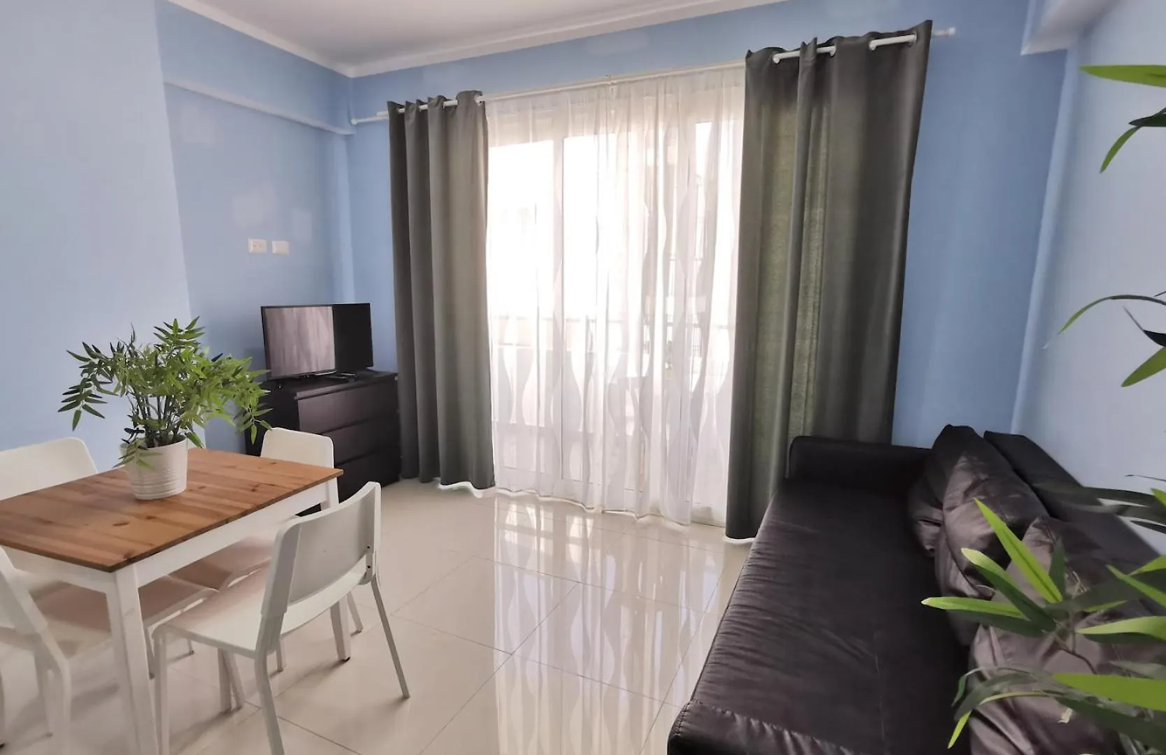 ***** Hotel Vacation Suites With Rooftop Pool, Spa, Restaurants - Playa Los Corales Punta Cana Dominican Republic