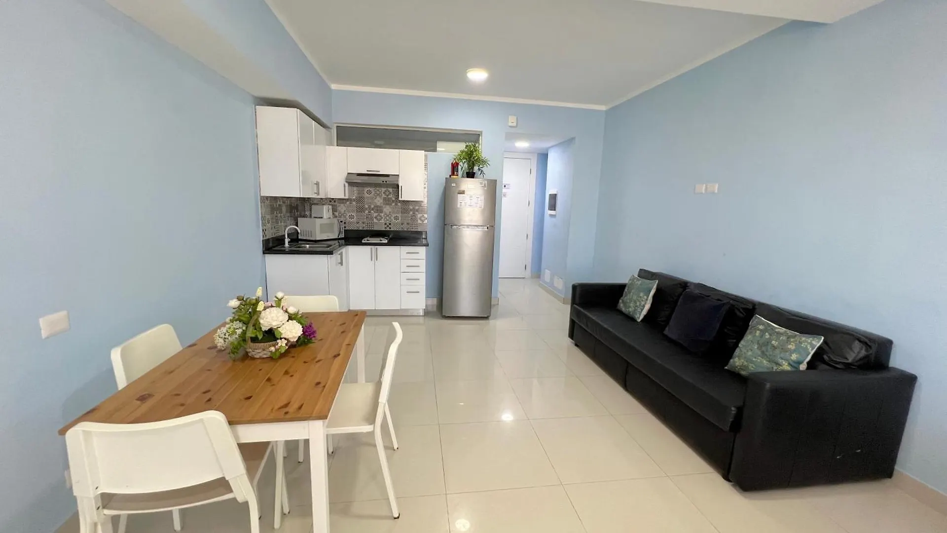 Vacation Suites With Rooftop Pool, Spa, Restaurants - Playa Los Corales Punta Cana