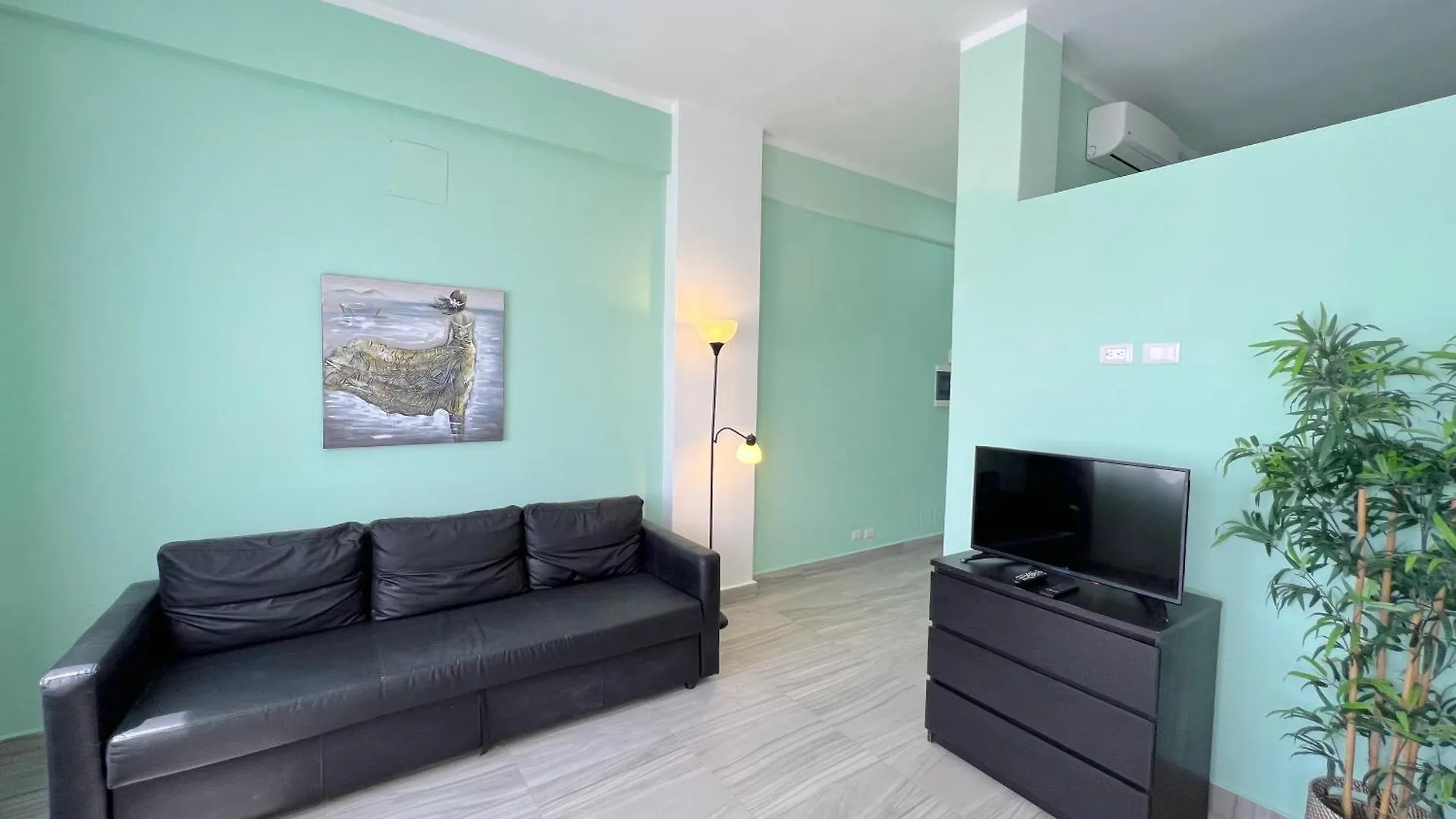 Vacation Suites With Rooftop Pool, Spa, Restaurants - Playa Los Corales Punta Cana